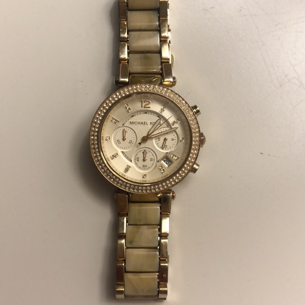 Authentic MICHAEL KORS gold women’s watch 39mm